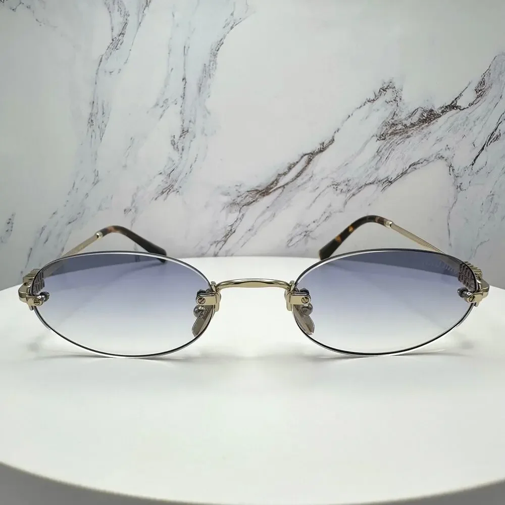 New MIU MIU Sunglasses - Picture 6 of 16
